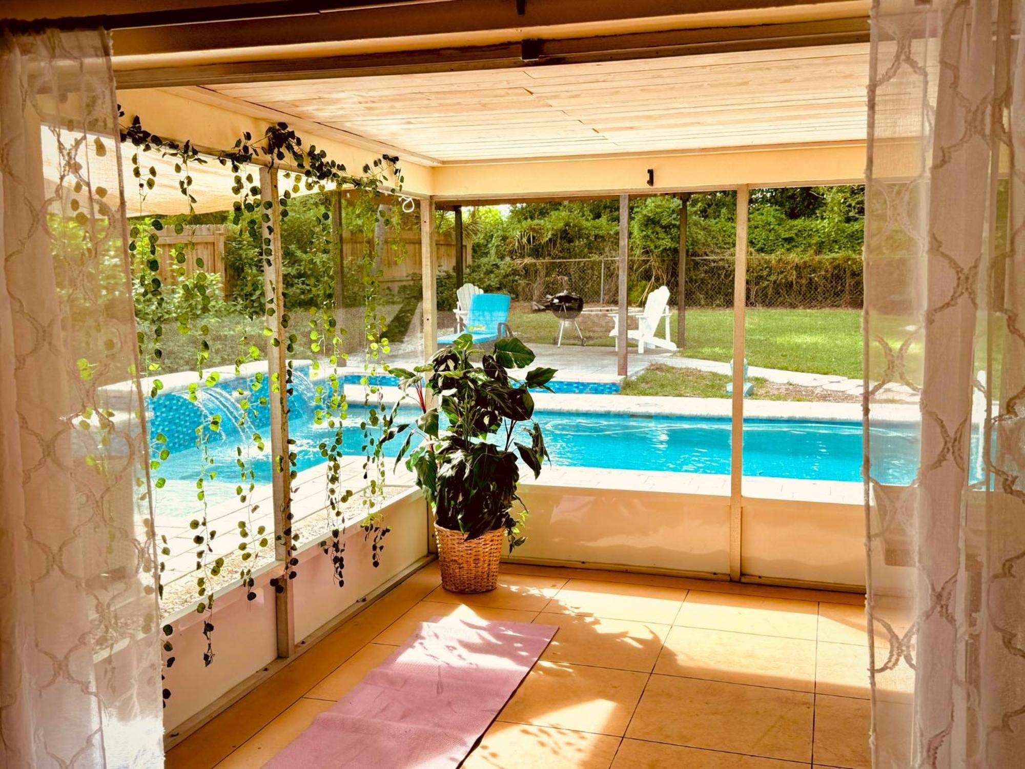 4 Bedroom Clearwater Vacation Home With Amazing Backyard 외부 사진