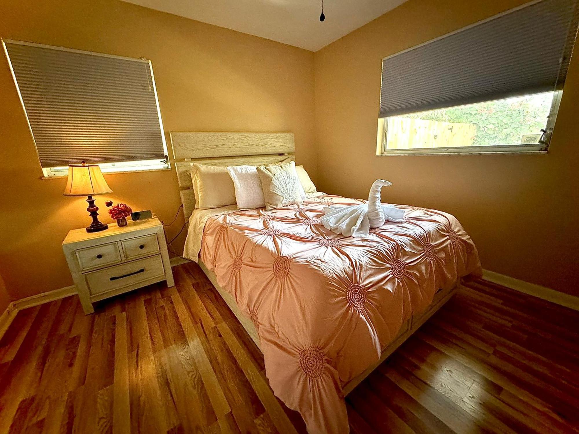 4 Bedroom Clearwater Vacation Home With Amazing Backyard 외부 사진